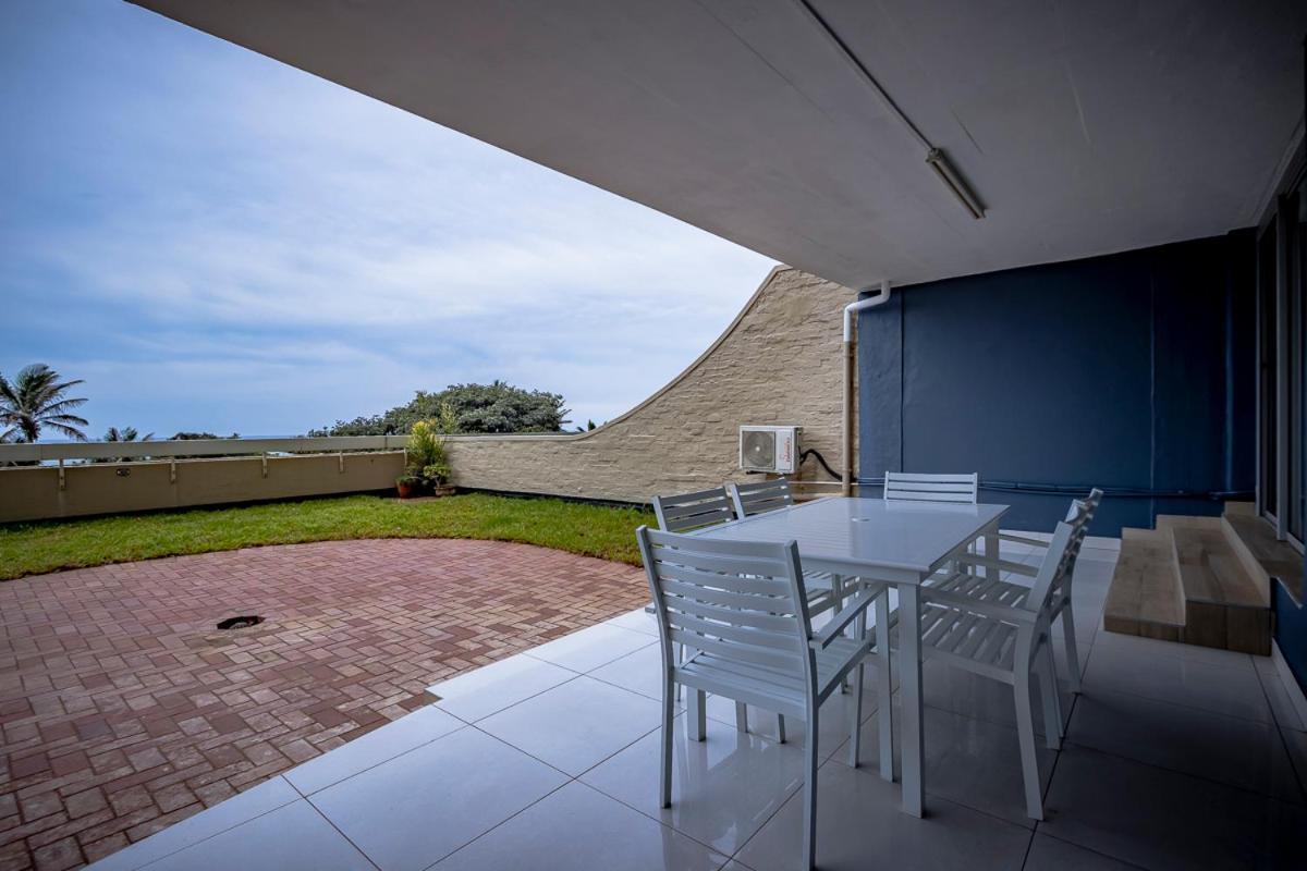17 Stella Maris Seaside @ Van'S Amanzimtoti Exterior photo